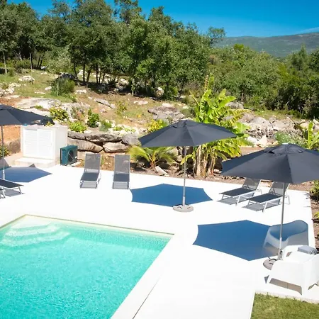 Casa Gemeos Holiday home