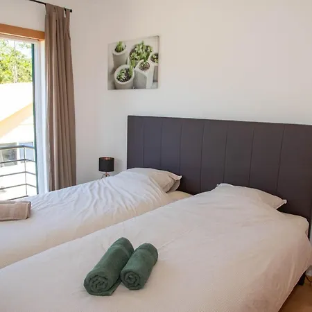 Holiday home Casa Gemeos Alcobaca