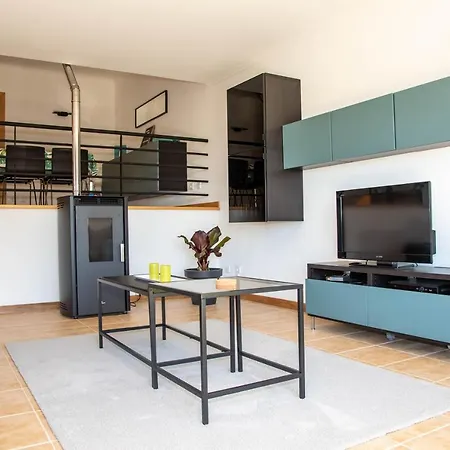 Casa Gemeos Holiday home *
