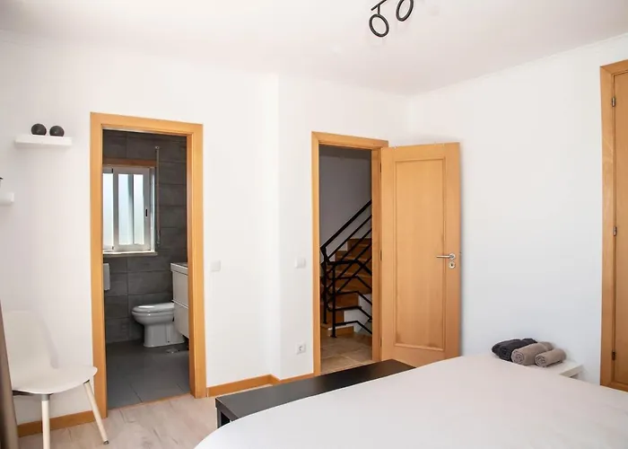 Casa Gemeos Alcobaça